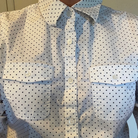 Crisp White with Black Polka Dots LL Bean - Picture 7 of 7